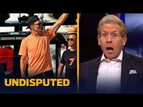 Skip & Shannon react to Tom Brady tossing the Lombardi Trophy at Bucs boat parade | NFL | UNDISPUTED