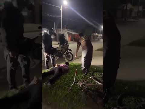 CAE CON UN REVÓLVER Y BICICLETAS: APREHENDIDO POR TENENCIA ILEGAL DE ARMA EN EL MANANTIAL
