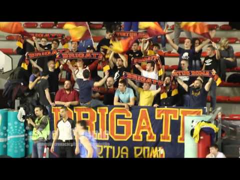 Il tifo delle Brigate Virtus Roma contro Agropoli, Serie A2 Ovest 15/16