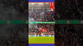 الهدف الأول للجزائر وفرحة عارمة للجماهير thumbnail