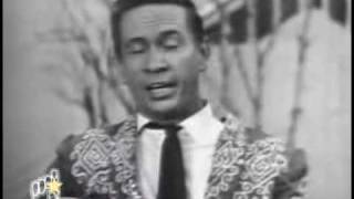 Buck Owens - 1966 - Loves Gonna Live Here.flv