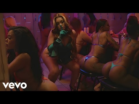 Latto ft. Megan Thee Stallion & Tyga - Back Dat (Official Video)