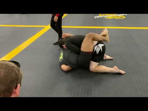 David McCright Vs Mark Wilson Detroit Grappling Industries Championship Finals 215 lb White Belt