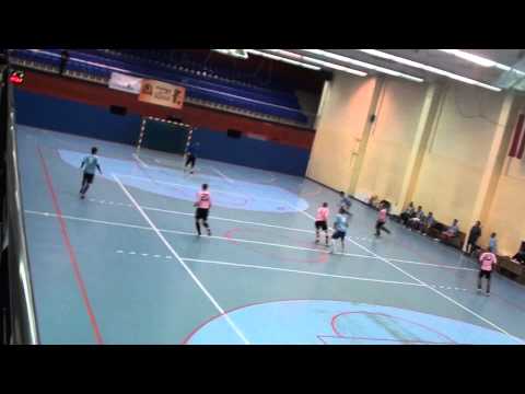 USB - Akela Kļūdijās (2012-20130 Macron 0-4)