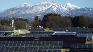 preview picture of video '大規模太陽光発電所 Large-Scale Solar Power System'