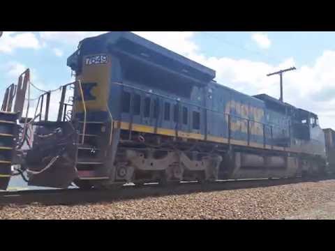 A CSX K729-05 empty Hopper bottom on its way to Aberdeen NC with A Tier 4 # 3414