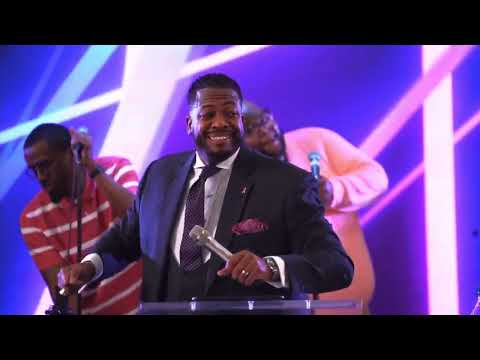 "make Me Better"- Dr Charles G Hayes & The Cosmopolitan COP Sung - NZT Mass Choir W/Cassandra Giles