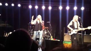 PATTI SMITH &amp; HER BAND - Privilege (Set Me Free) (Wels, 2015)