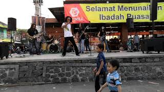 Download lagu Boomerang - Tragedi (cover TEMPERATURE) mp3