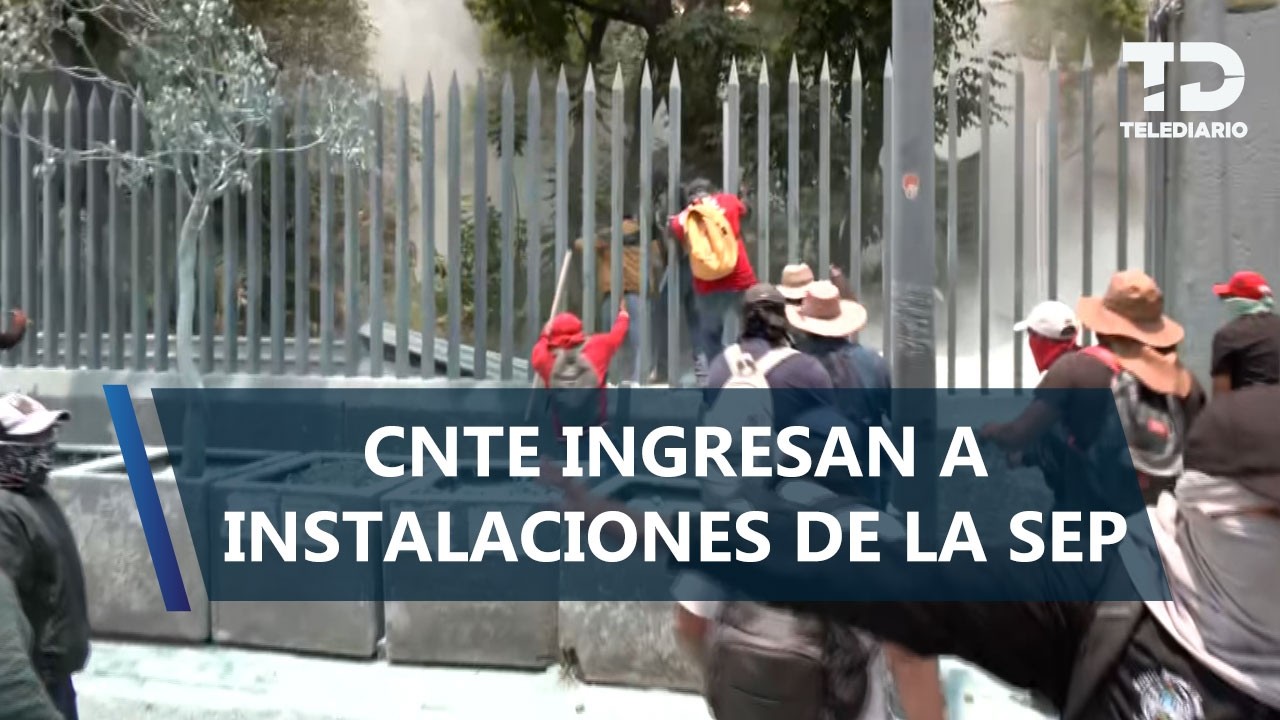 Manifestantes ingresan a instalaciones de la SEP