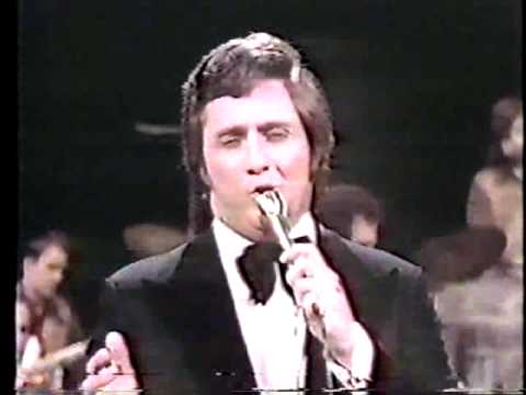 Guido Basso Orchestra with Bob Francis "Sweet Caroline"