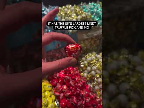 🤯 CHOCOLATE HEAVEN Just Dropped in LONDON! 🍫 You Won't BELIEVE This Lindt Store! ✨