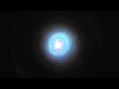 SCP755/125 - 125mm White Falling Strobe Waterfall Shell