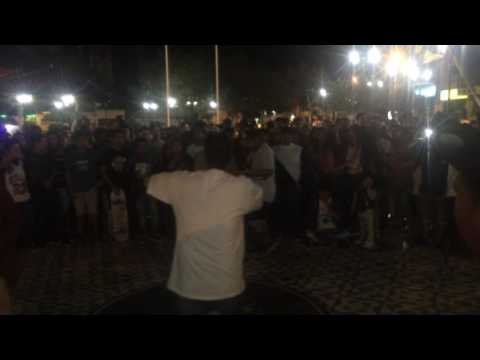 ZEUZ EMCEE - JOTA - ANNMT "Directo" Red Bull Batalla de los Gallos Perú - Chepén 2016