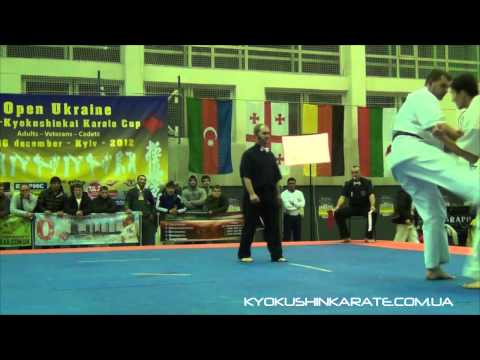 1/4 90+кг  Кравченко Дмитрий (Укр) - Ершов Денис (Россия)