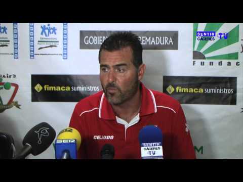 Aitor Bidaurrázaga: CP Cacereño - RB Linense (2ª'B' G.IV 14/15)