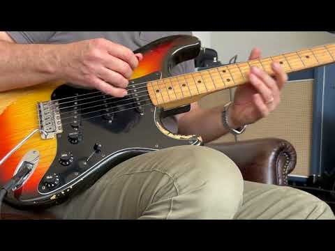 Fender Stratocaster 1979 - Sunburst in Very good condition with Original Hardcase image 24