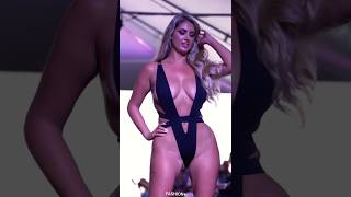 #swimming #swimsuit #beachwear #tiktok #trending #swimwear #bikini #weak