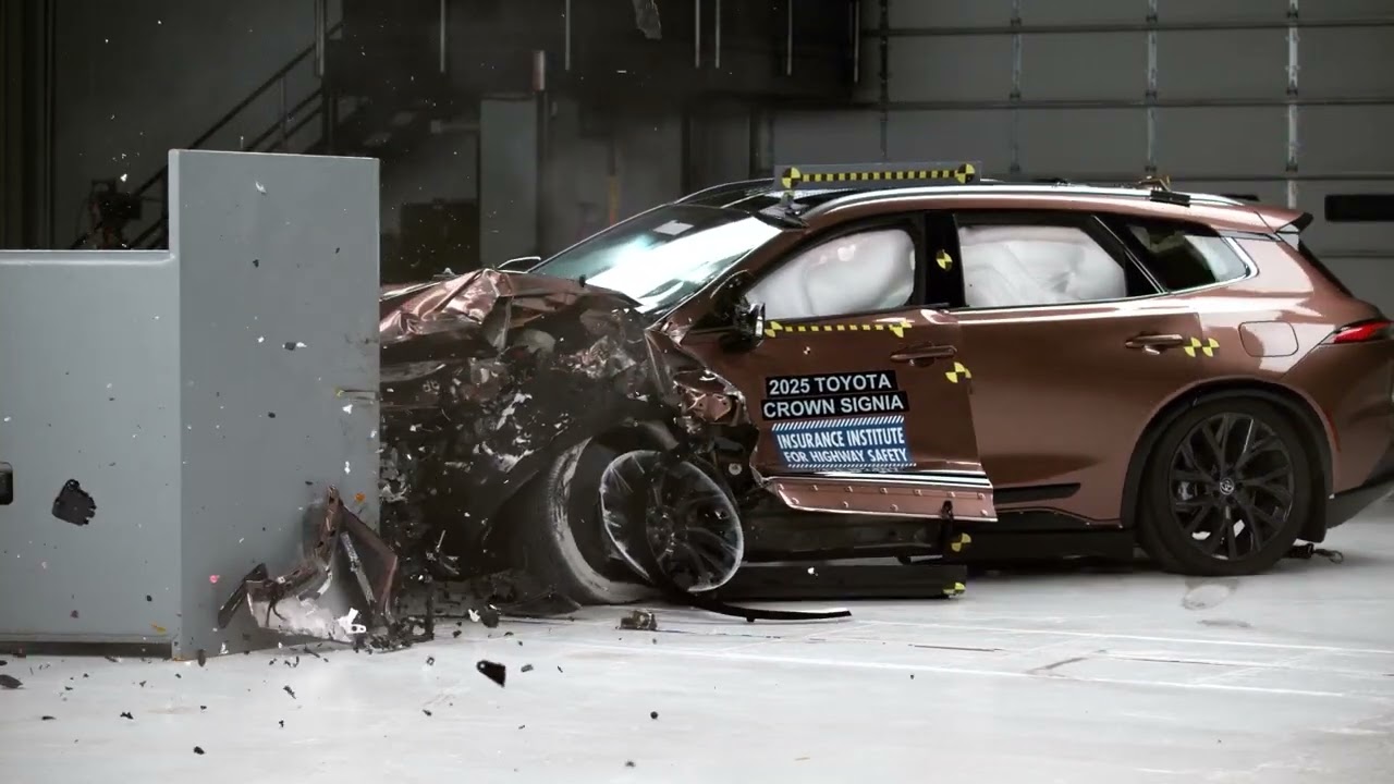 【トヨタ・クラウン エステート 衝突実験】－アメリカ篇  2024 IIHS crash test TOYOTA USA『CROWN Signia』－