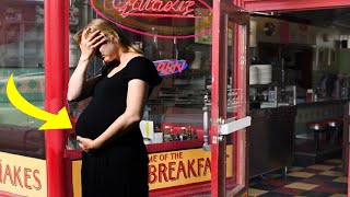 Pregnant Woman Dresses Up For Restaurant, Then Gets Told To Leave