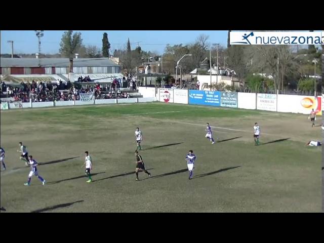 Cómo fue la jugada de la expulsión en el clásico