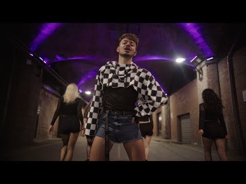 Smashby - Under The Sheets (Official Video)