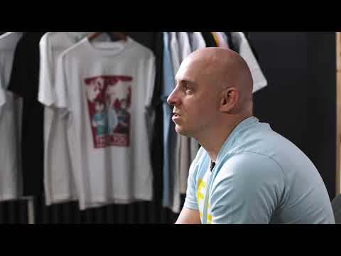 Billion Moments - Trička, která podporují dobročinnost