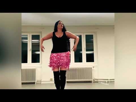 Magdansträning på Dansöz Dansskola i Malmö - Professionell magdansös Selina Sevil