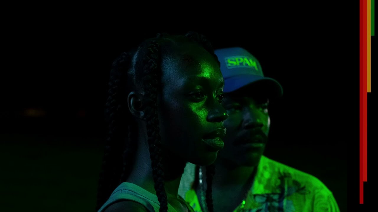 Lirik Lagu JUDUL1 - ARTIS1 dan Terjemahan