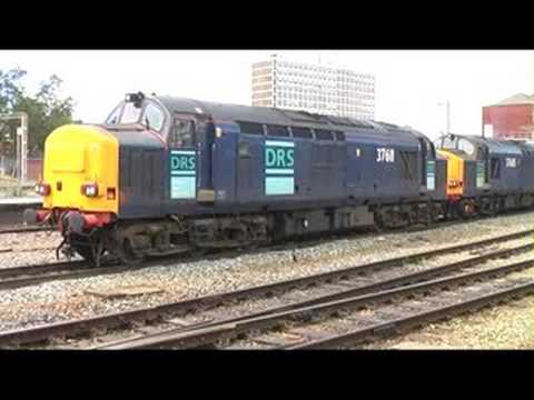 37605 and 37611 on 0Z37, 14:11, Crewe - Derby
