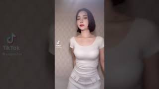 【TikTok】美しいおっぱいの揺れ