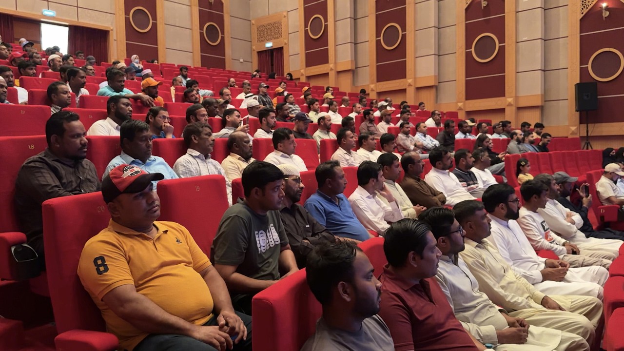 تقديراً لجهودهم.. بلدية دبا الحصن تحتفل بالعمال وتكرم المتميزين #الشارقة24 