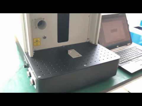 Fiber Laser Marking Machine with Protection Cover in Spain