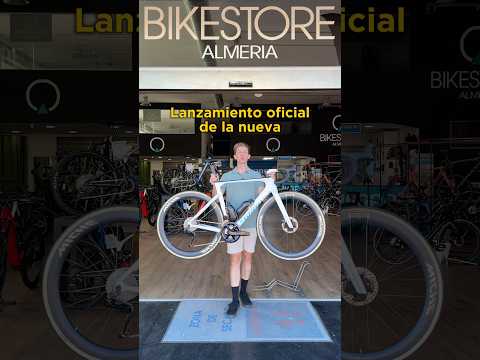 Comparing the new Wilier Filante SLR ID.1 vs ID.2. See the differences!