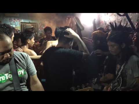 Straight Answer - small show great friends