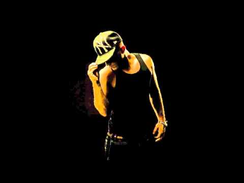 M.O.T.U. -Chakuza ft. Presi