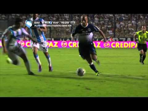 Le faltó la puntada final. Gimnasia LP 1 Rafaela 1. Final 2014. Fecha 6. Fútbol Para Todos.