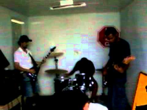 AUTOCRACIA Onisciência