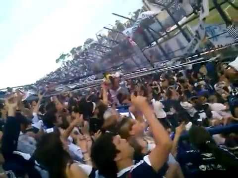 "Llora leon, te esparamos cuando quieras cagon" Barra: La Banda de Fierro 22 &bull; Club: Gimnasia y Esgrima