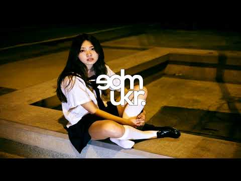 Poshout vs. Holbrook & SkyKeeper - Time Gate (Original Mix)