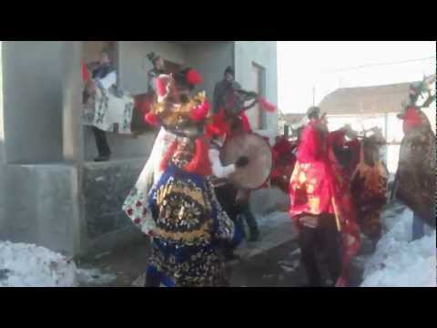 Obiceiuri anul nou 2012-2013 Lamaseni!