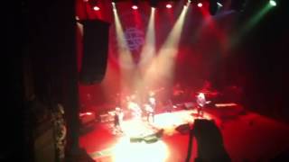 Crosby Stills &amp; Nash - Carry On/ Questions