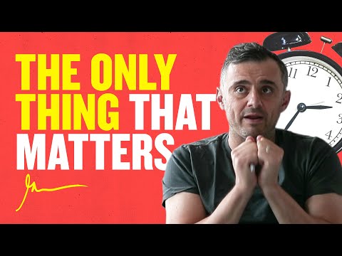 &#x202a;Do You Wake Up Happy Every Day? | DailyVee 567&#x202c;&rlm;