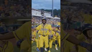 They Sang Taylor Swift After Scoring a Run | Savannah Bananas #shorts #baseball #taylorswift