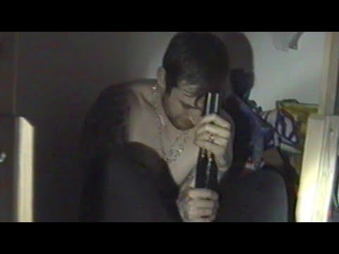 Crystal F - Abgesägte Schrotflinte `Prod. Johnboy`(Official Video)