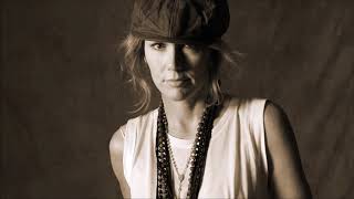 Allison Moorer: Moonshiner