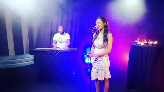 Download lagu Here I am to worship (cover by Divine Gold) mp3