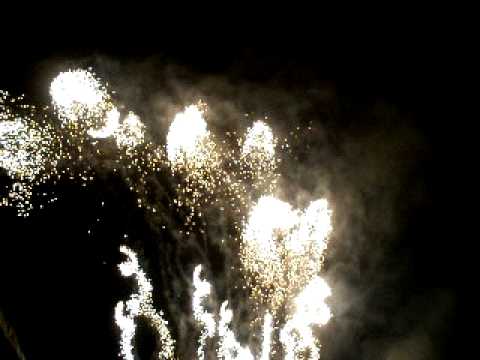 Artificii la hramul satului in Grozesti.