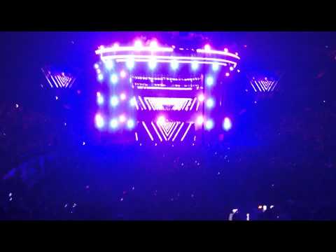Swedish House Mafia Harder Better Faster Stronger vs. Leave The World Behind @ Madison Square Garden