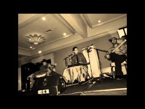 Tasnife Asrare Eshgh (تصنیف اسرار عشق )- AVA Ensemble; Farhang Foundation 2013, شهریار
